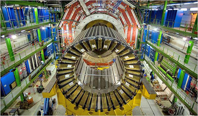 Большой адронный коллайдер (англ. LHC, Large Hadron Collider), строящийся в настоящее время в Европейском центре ядерных исследований CERN 